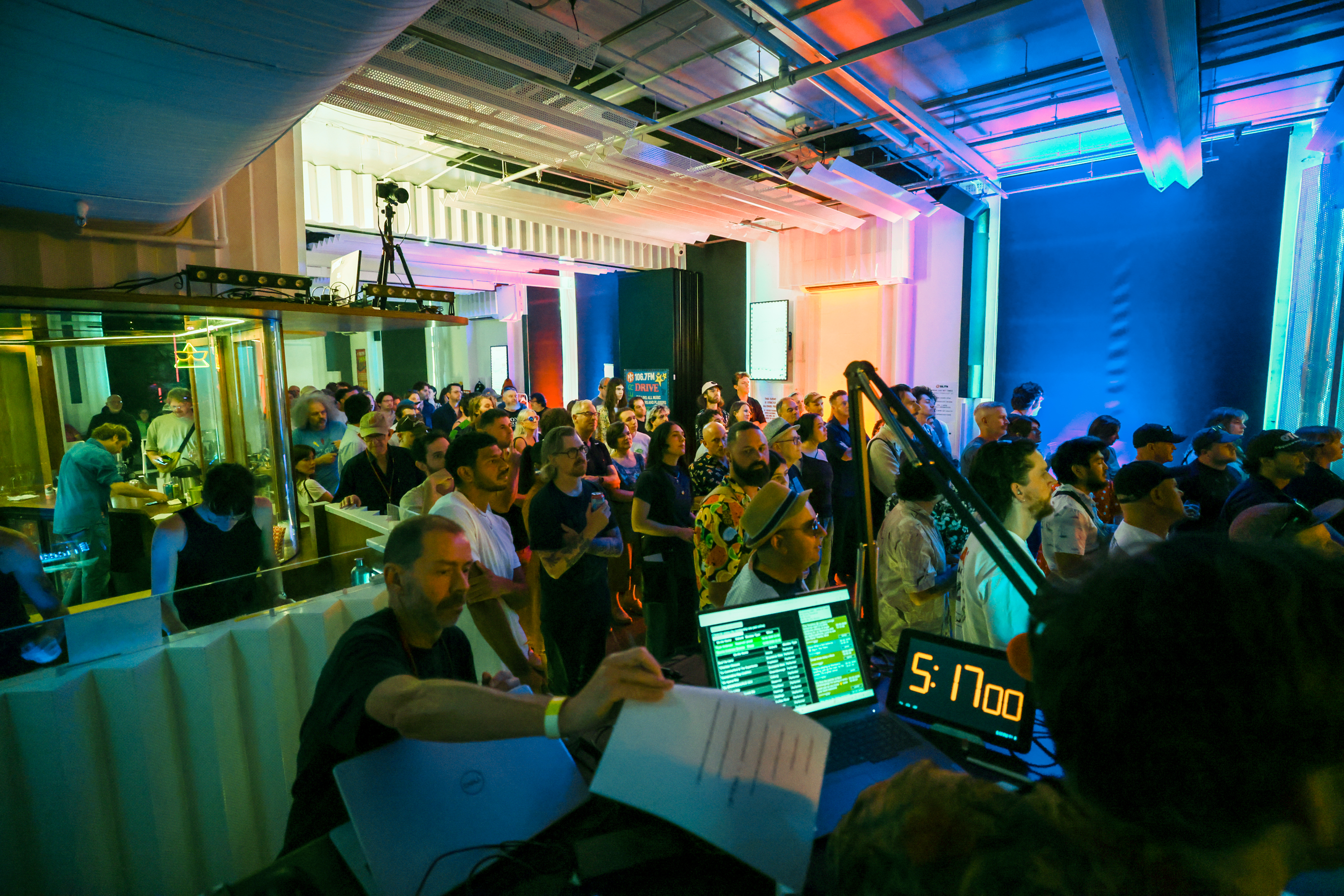 A live audience for Drive Live by Mauro Trentin A live audience for Drive Live by Mauro Trentin