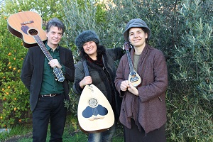 https://www.pbsfm.org.au/sites/default/files/images/Artists image _ haBiBis trio_1070_0.jpg