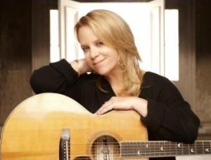 https://www.pbsfm.org.au/sites/default/files/images/Mary Chapin Carpenter.JPG