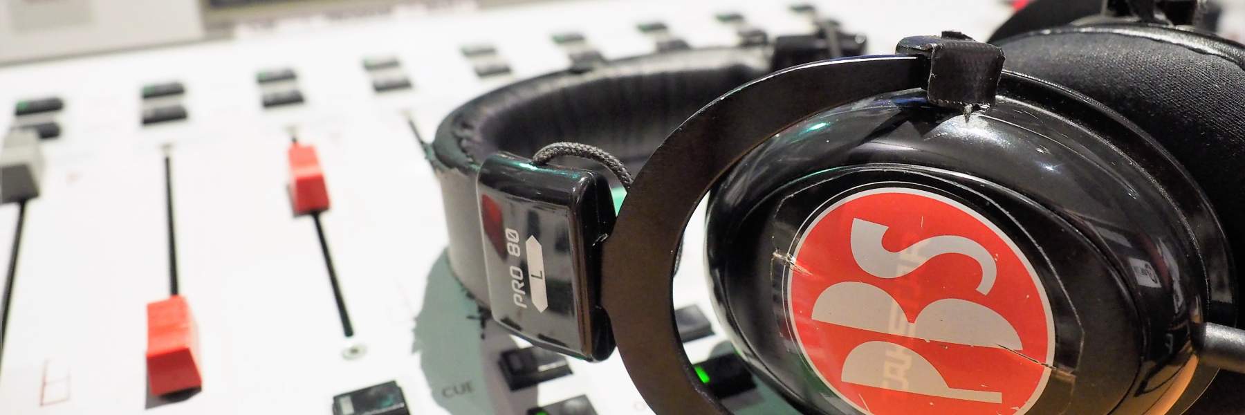 Why These 1984 Headphones Are Still Amazing