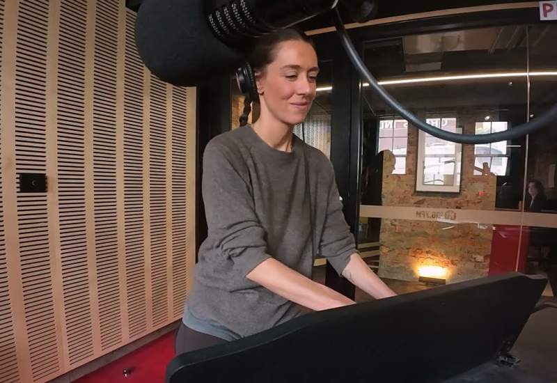 Rose Riebl - 'Skies Are Fallen' live on Deeep Space December 1, 2025