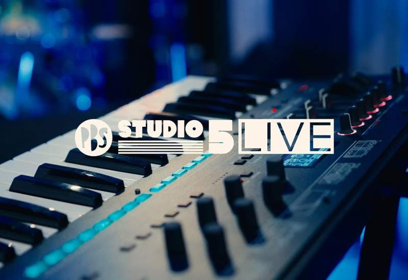 screensaver - 'Context Is Everything' Studio 5 Live December 4, 2025