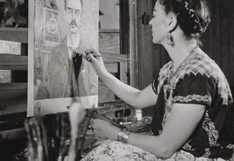 https://www.pbsfm.org.au/sites/default/files/images/234_frida_MedRes-654x740_0.jpg