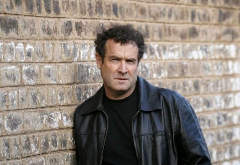 http://pbsfm.org.au/sites/default/files/images/Johnny Clegg2.JPG